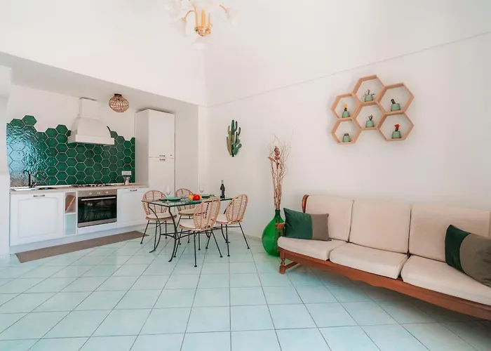 Maison Ciccio - Il Monticello Con Sauna Privata Позитано